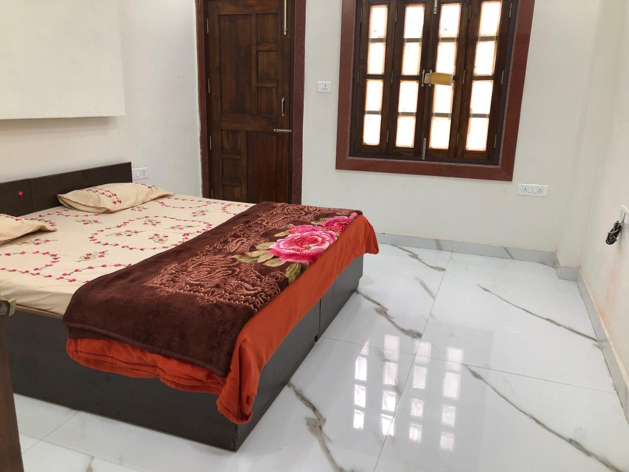 Ramaya Home Stay Váránasí Exteriér fotografie